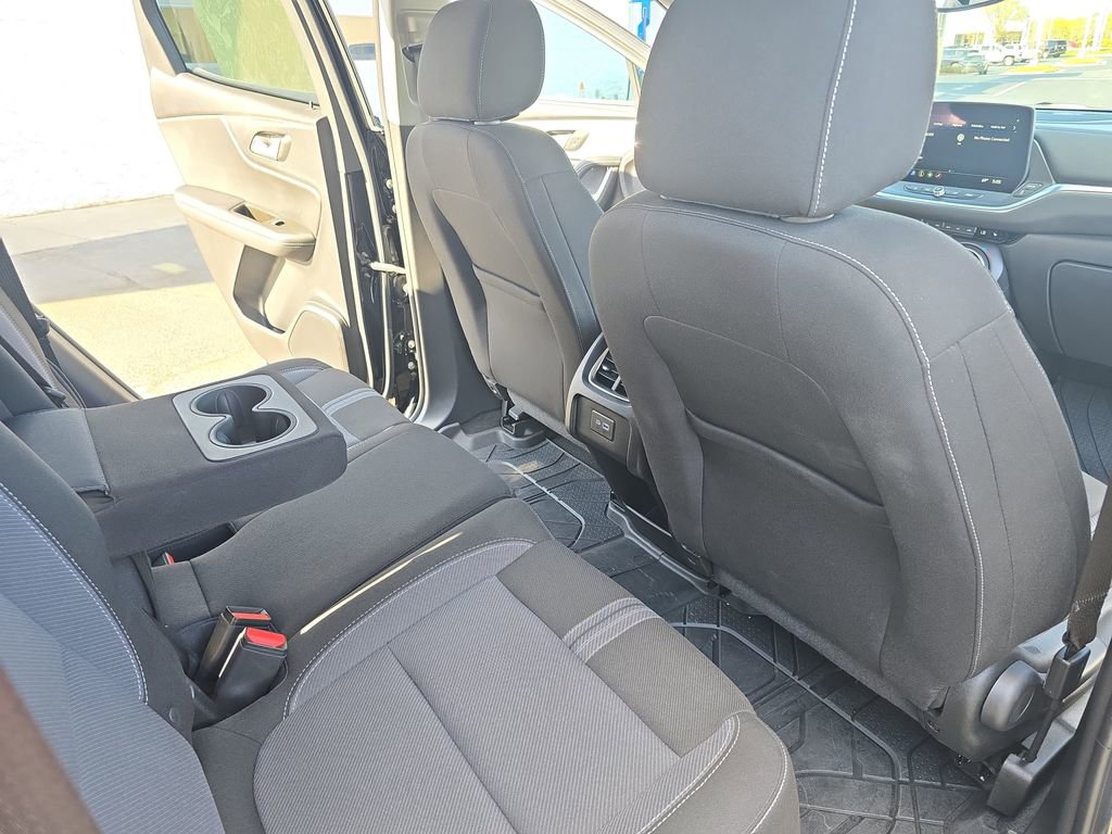 Used 2024 Chevrolet Blazer LT w/ Convenience Package image 11
