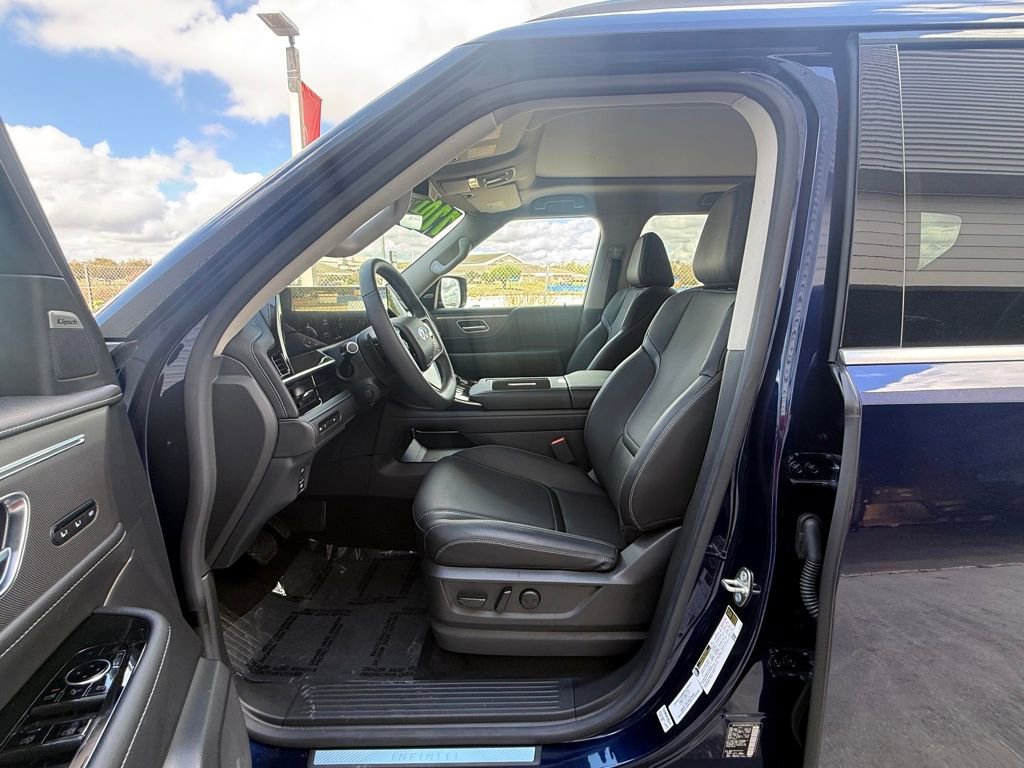 Used 2025 INFINITI QX80 Pure AWD/4WD image 15