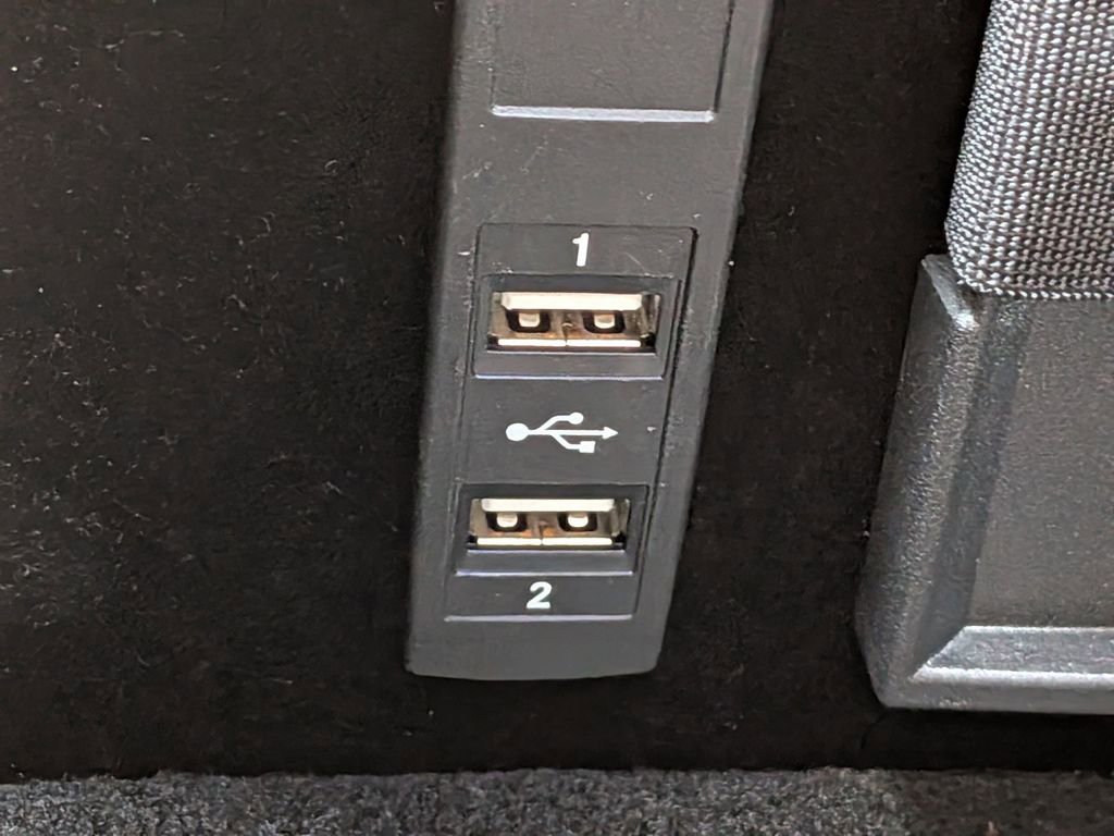 Used 2015 Mercedes-Benz S 63 AMG 4MATIC Sedan image 26