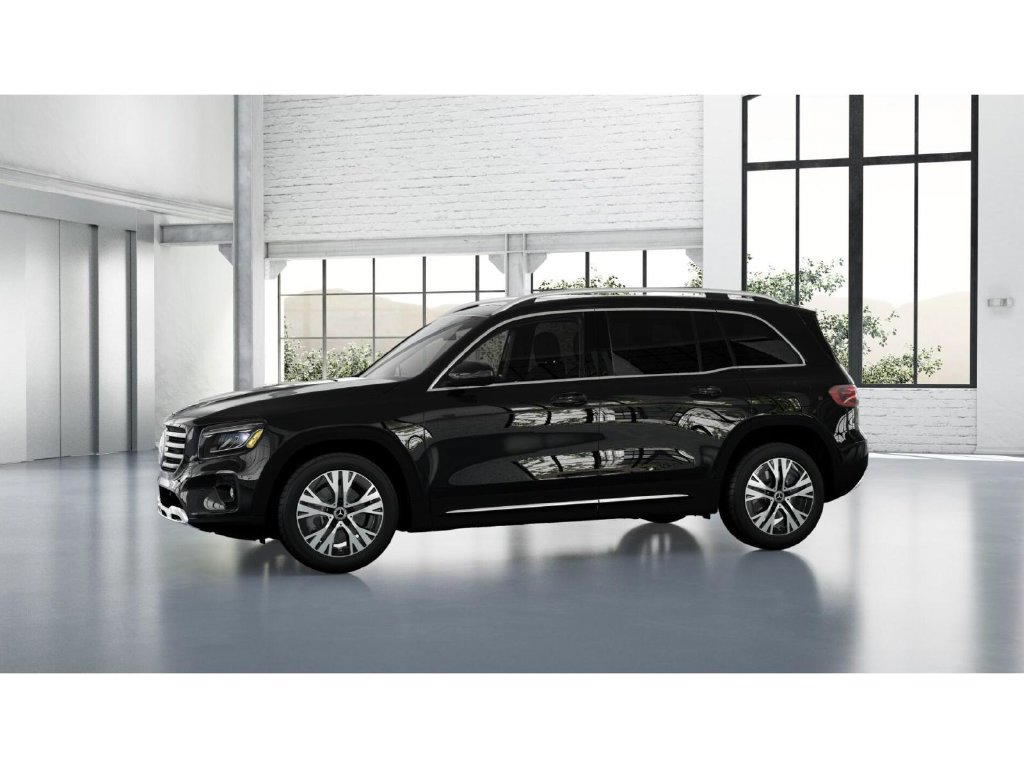 Certified 2026 Mercedes-Benz GLB 250 4MATIC image 36