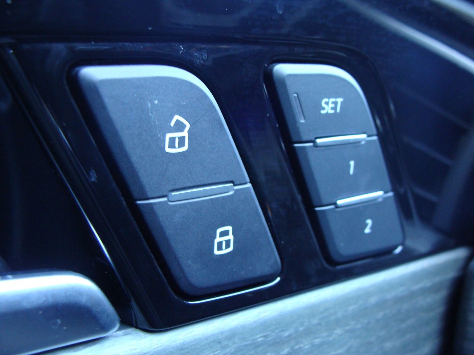 Used 2023 Audi A4 2.0T Premium w/ Convenience Package AWD/4WD image 33