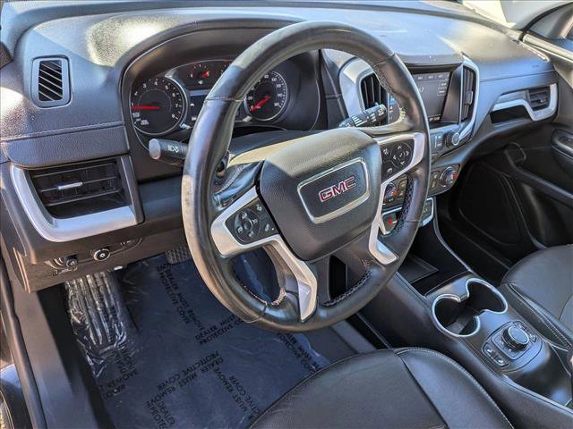 Used 2024 GMC Terrain SLT AWD/4WD image 10