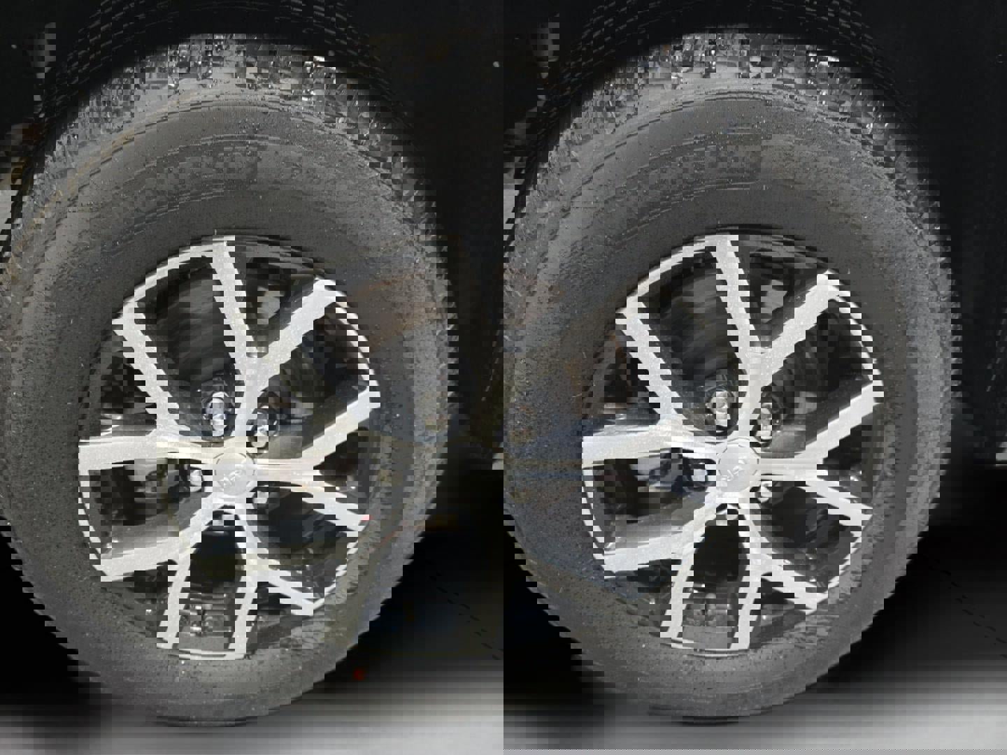 Used 2024 Jeep Grand Cherokee Limited image 32