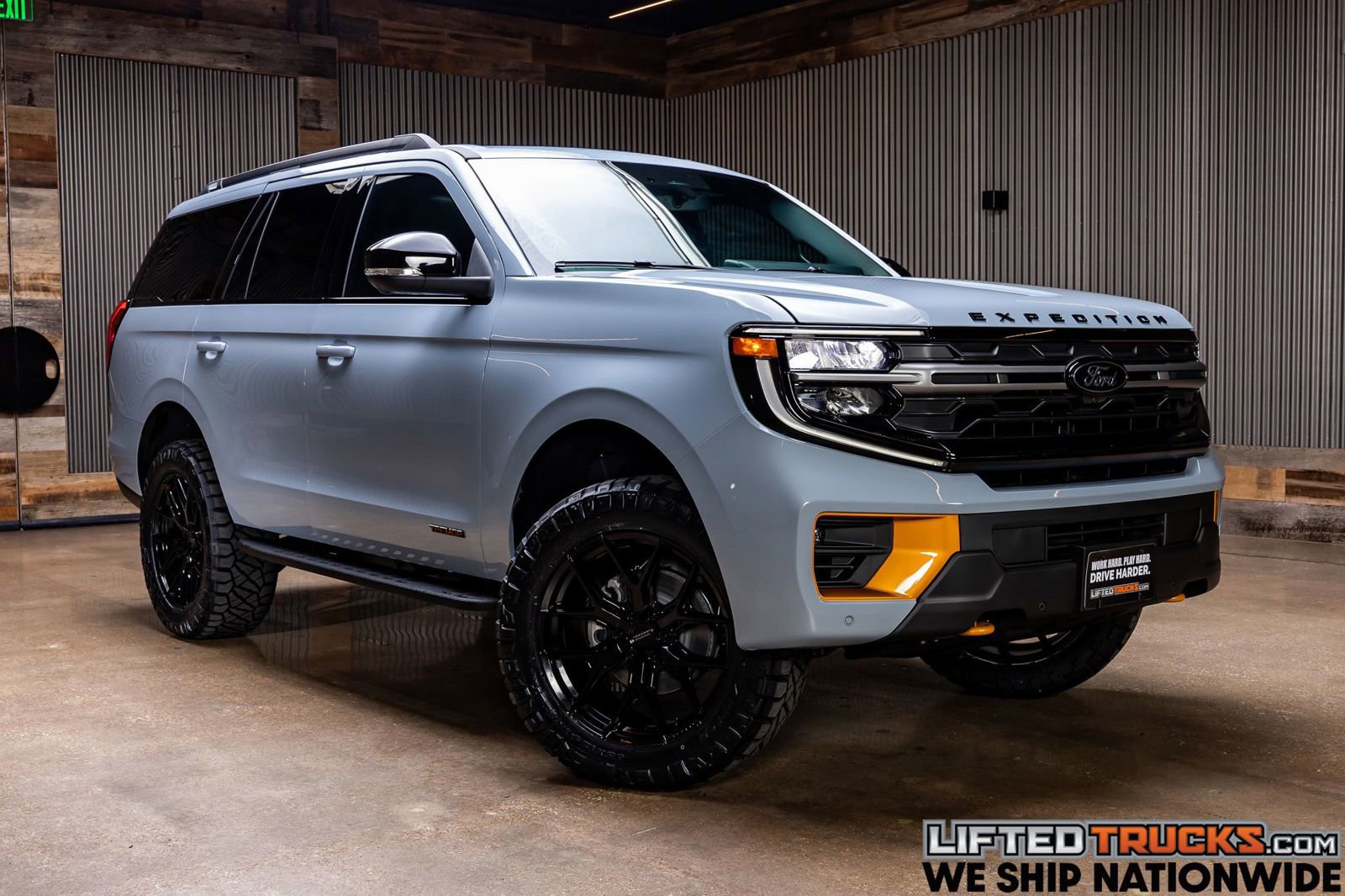 Used 2026 Ford Expedition Tremor AWD/4WD image 1