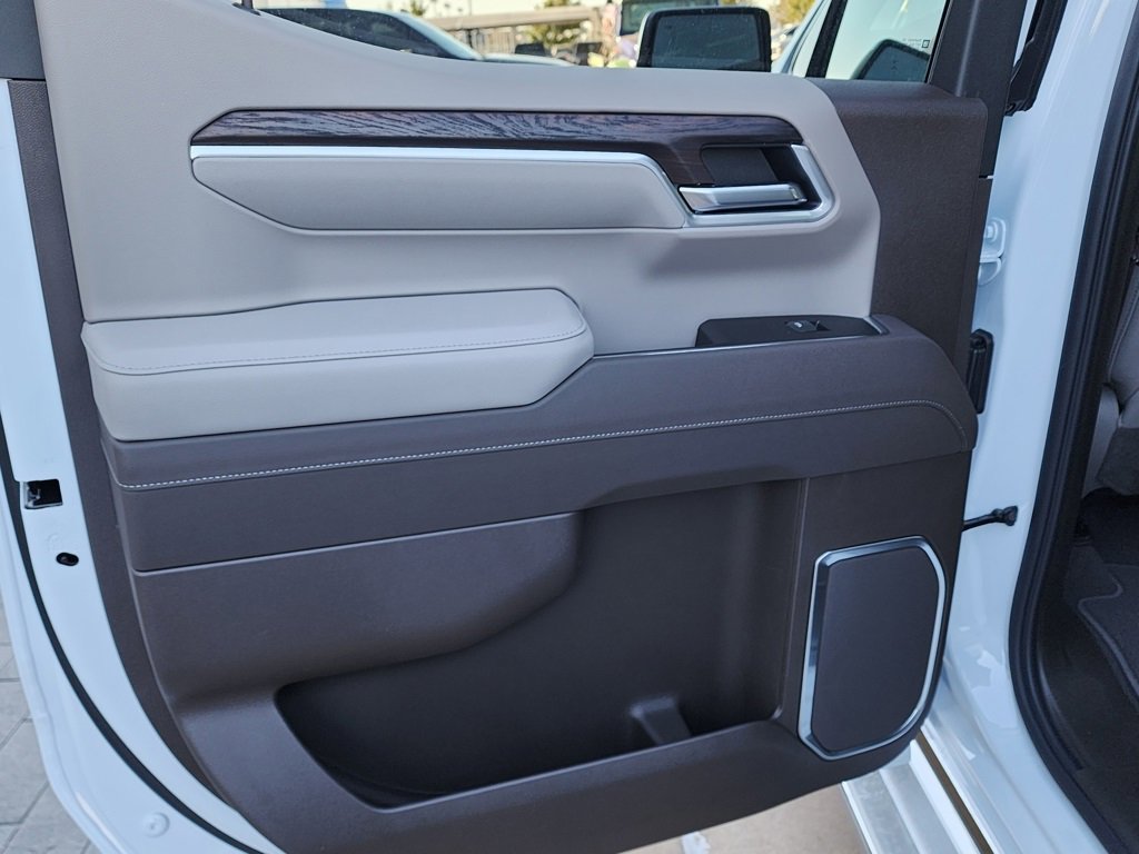 New 2026 GMC Sierra 1500 SLT w/ SLT Premium Plus Package image 42