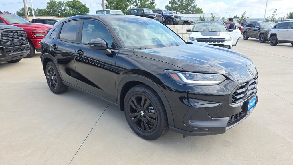 New 2026 Honda HR-V Sport image 7