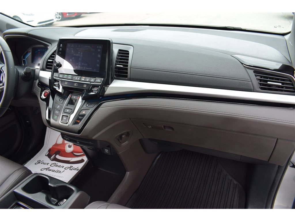 Used 2024 Honda Odyssey Touring image 18