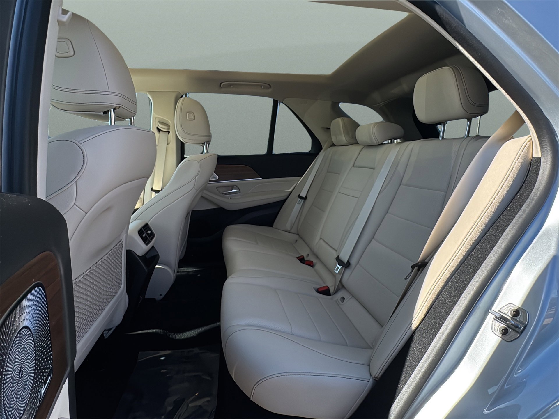 Certified 2024 Mercedes-Benz GLE 450 4MATIC image 12