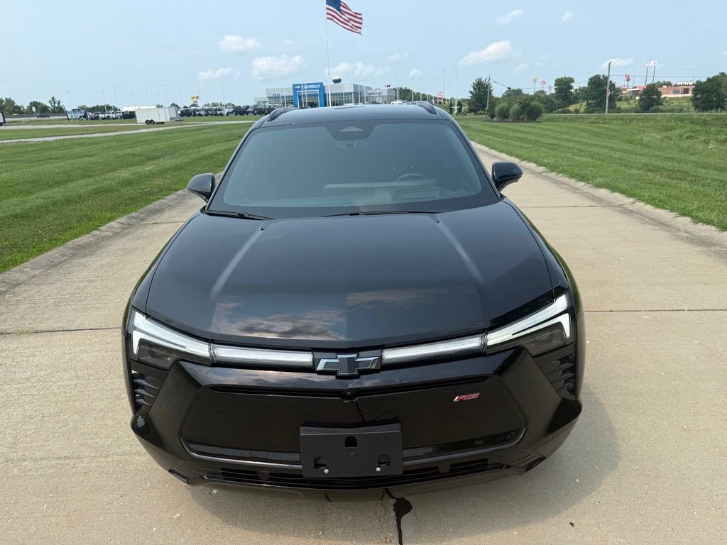 Used 2024 Chevrolet Blazer EV RS AWD/4WD image 12