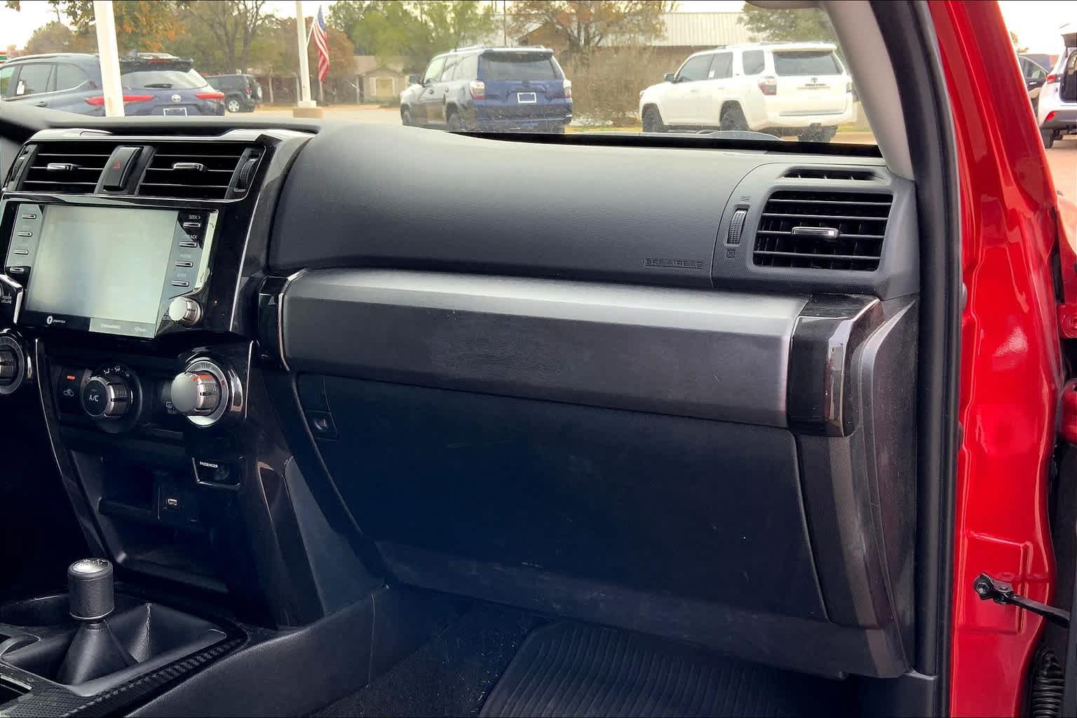 Certified 2021 Toyota 4Runner Venture w/ Moonroof Package AWD/4WD image 19
