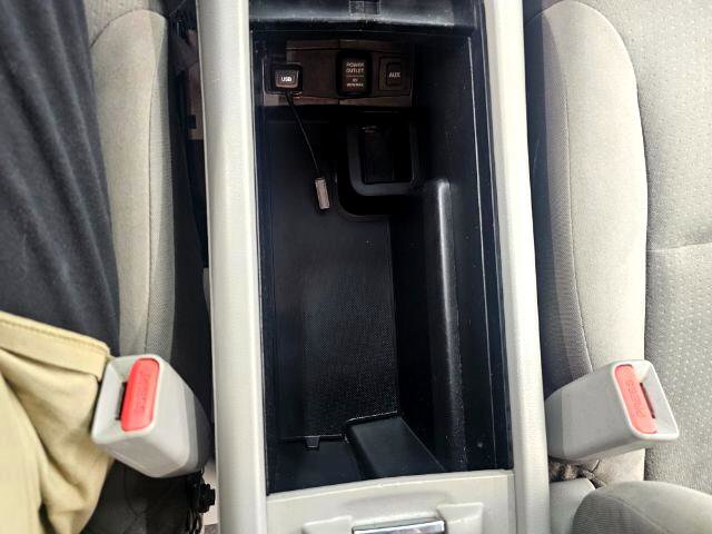 Used 2013 Honda CR-V EX image 18