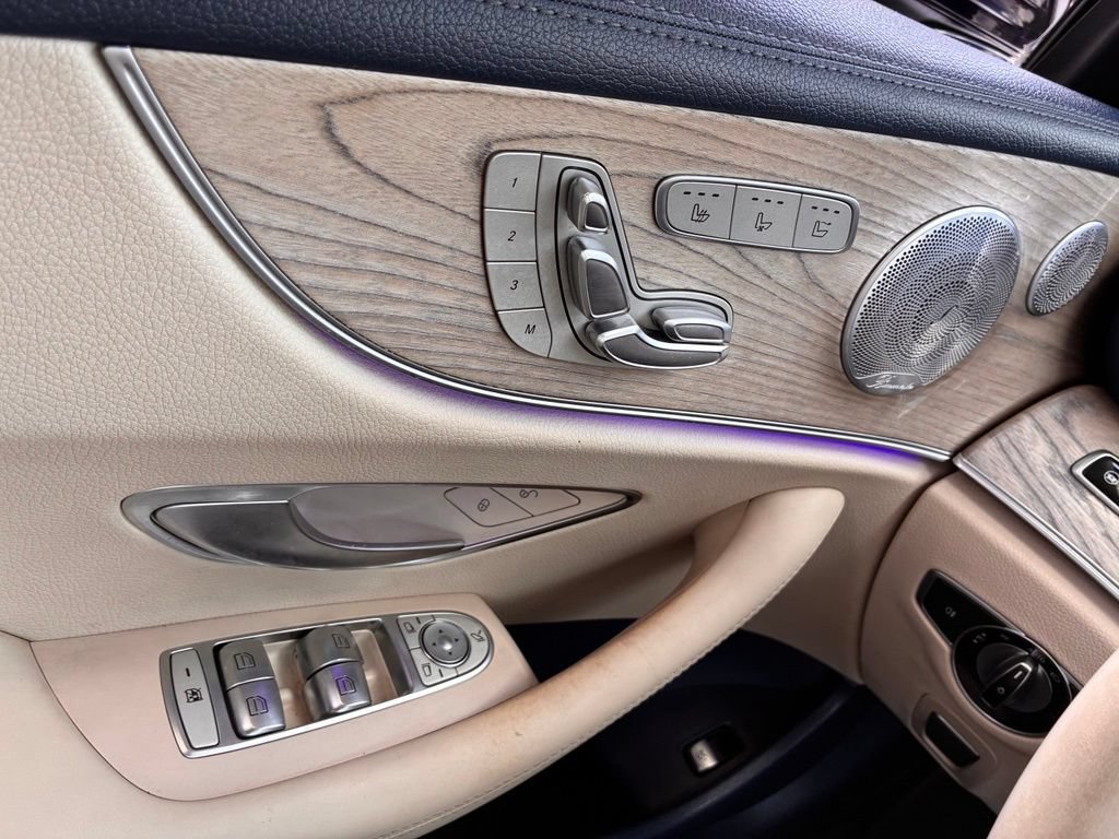 Used 2020 Mercedes-Benz E 450 4MATIC Cabriolet image 26