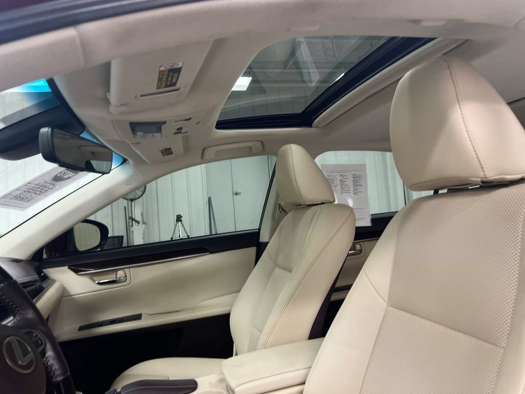 Used 2018 Lexus ES 350 w/ Navigation System Package FWD image 20
