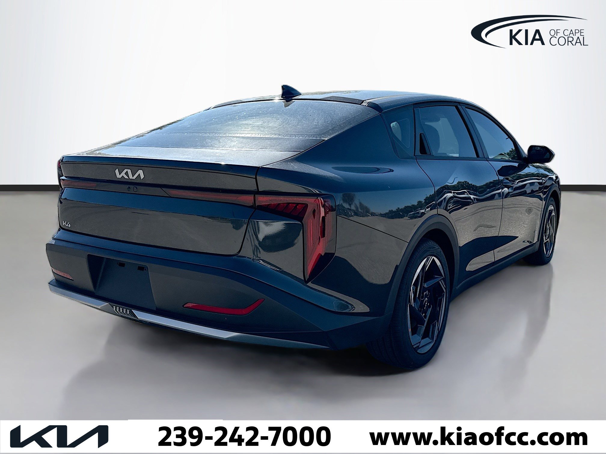 New 2025 Kia K4 EX image 5