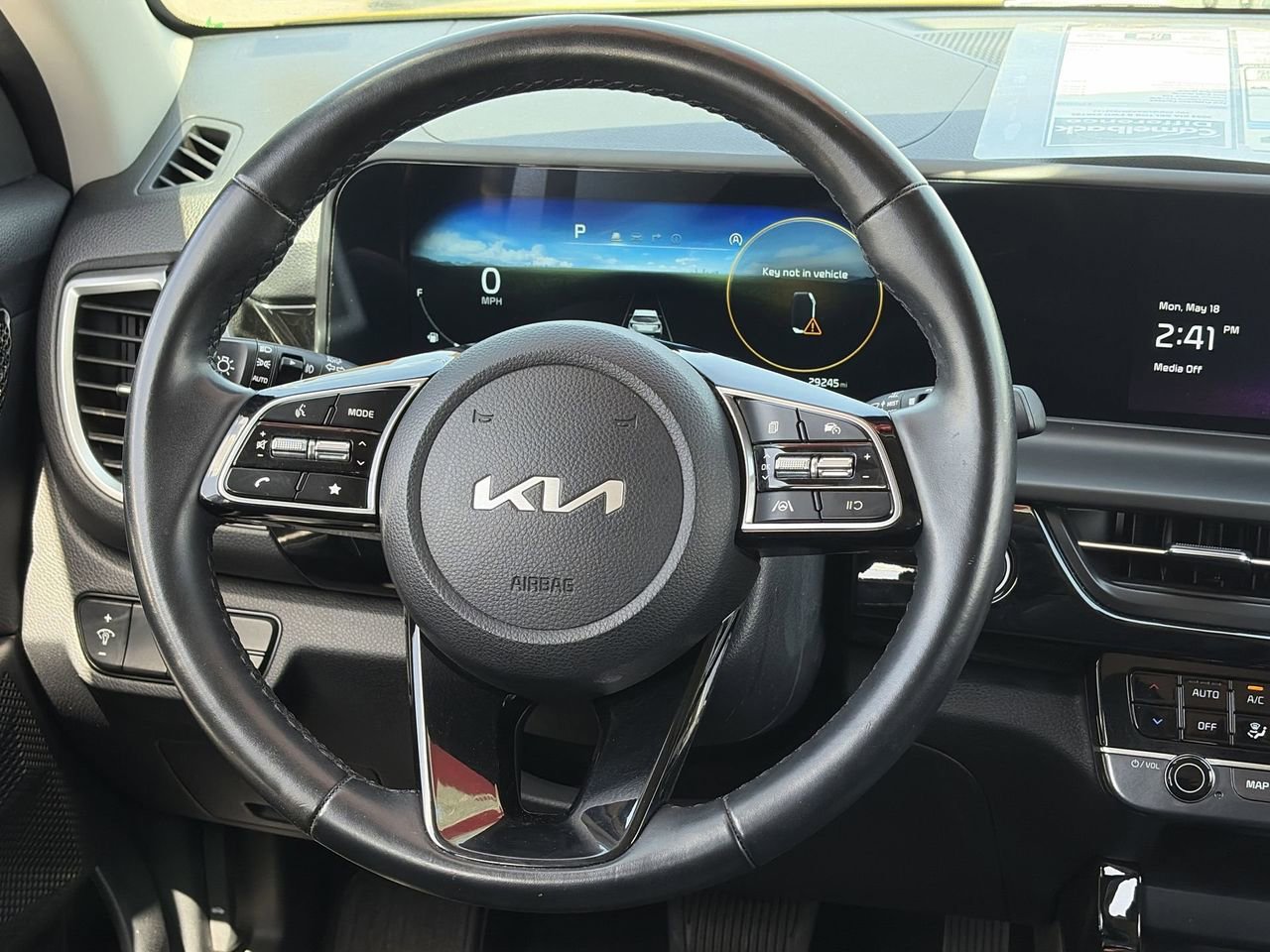 Certified 2024 Kia Seltos S FWD image 13