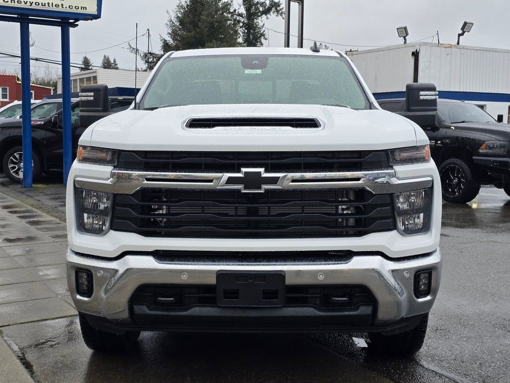 New 2026 Chevrolet Silverado 3500 LT w/ All Star Edition image 2