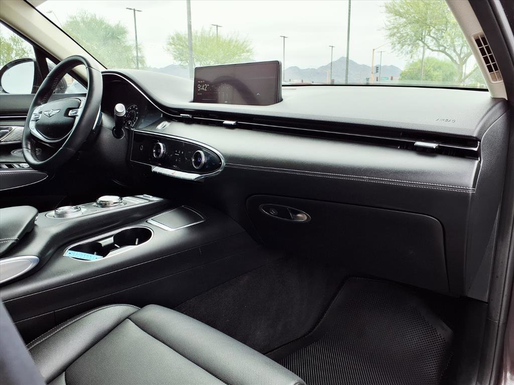 Used 2023 Genesis GV70 2.5T w/ Select Package AWD/4WD image 10