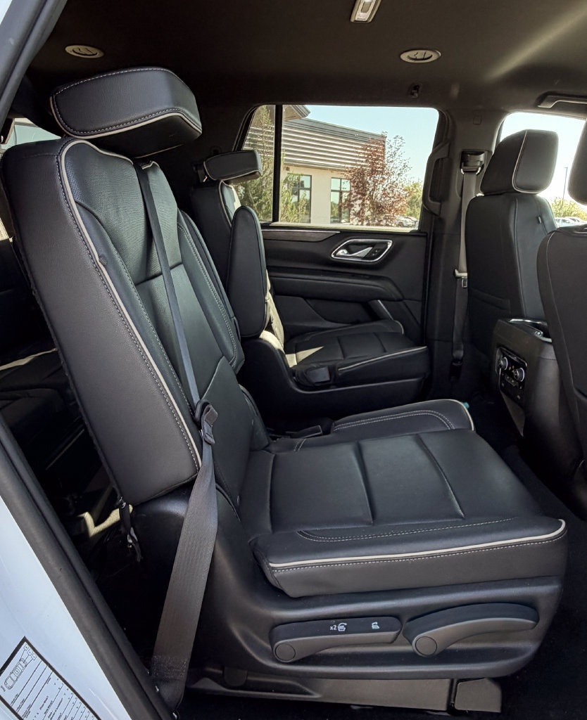 Used 2023 Chevrolet Tahoe Premier AWD/4WD image 27