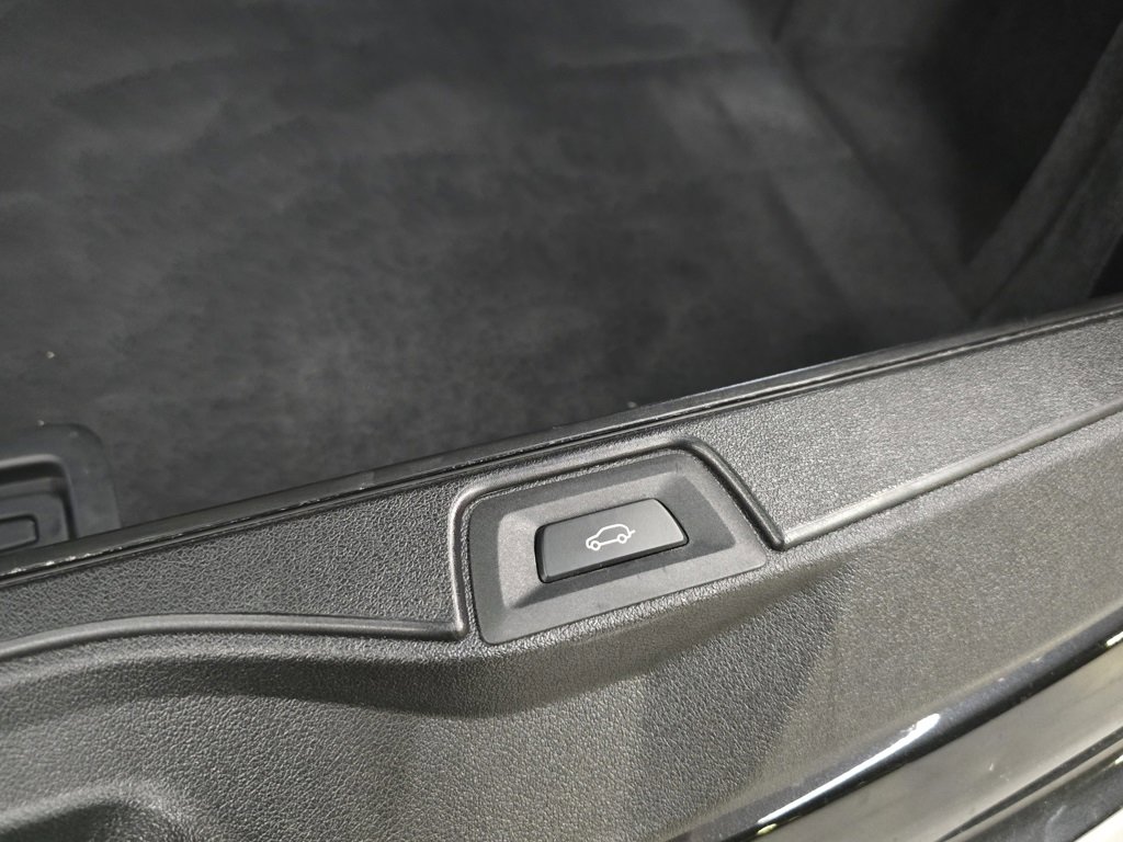 Used 2020 BMW X5 xDrive40i w/ Convenience Package image 43