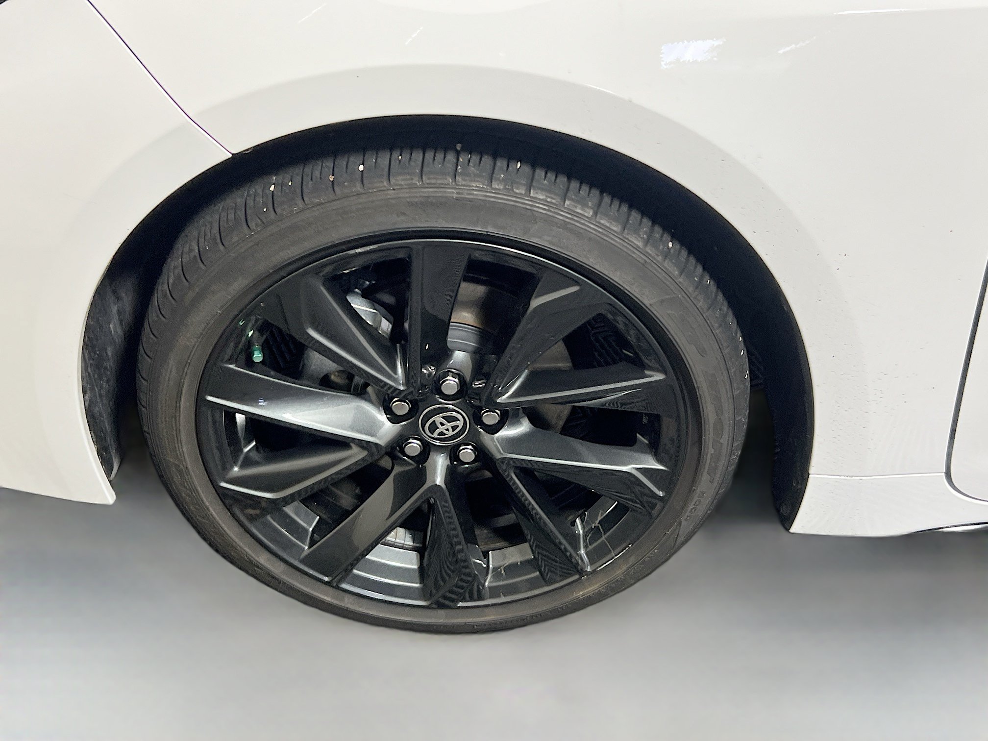 Used 2024 Toyota Corolla SE w/ SE Premium Package FWD image 13