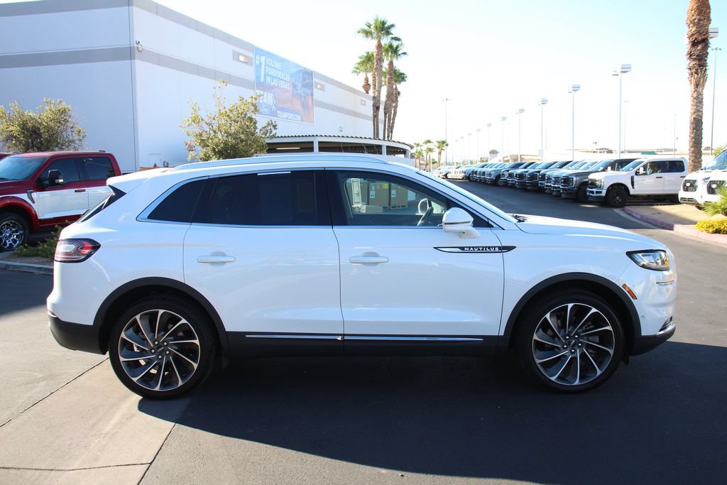 Certified 2022 Lincoln Nautilus Reserve w/ Equipment Group 201A AWD/4WD image 7