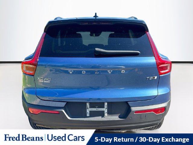 Used 2021 Volvo XC40 T5 R-Design w/ Climate Package AWD/4WD image 7