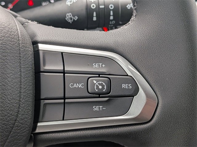 New 2025 Jeep Compass Latitude w/ Sun & Sound Group image 25