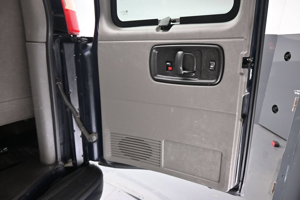 Used 2014 Chevrolet Express 3500 LS RWD image 43