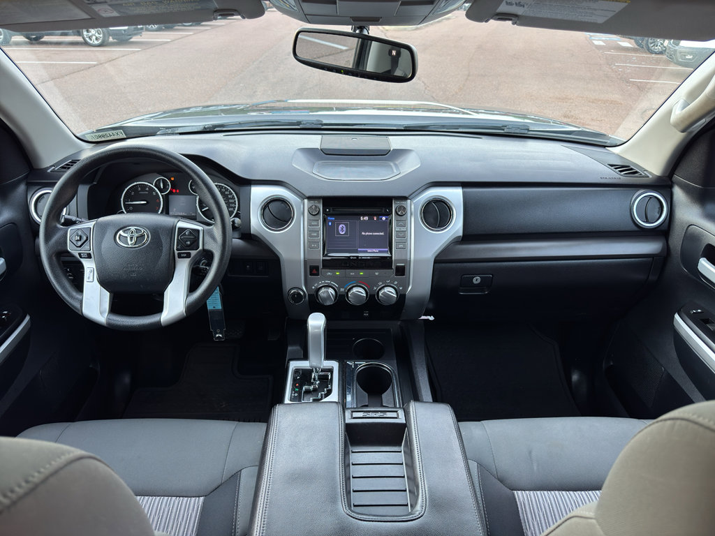 Used 2015 Toyota Tundra SR5 w/ SR5 Upgrade Package image 19