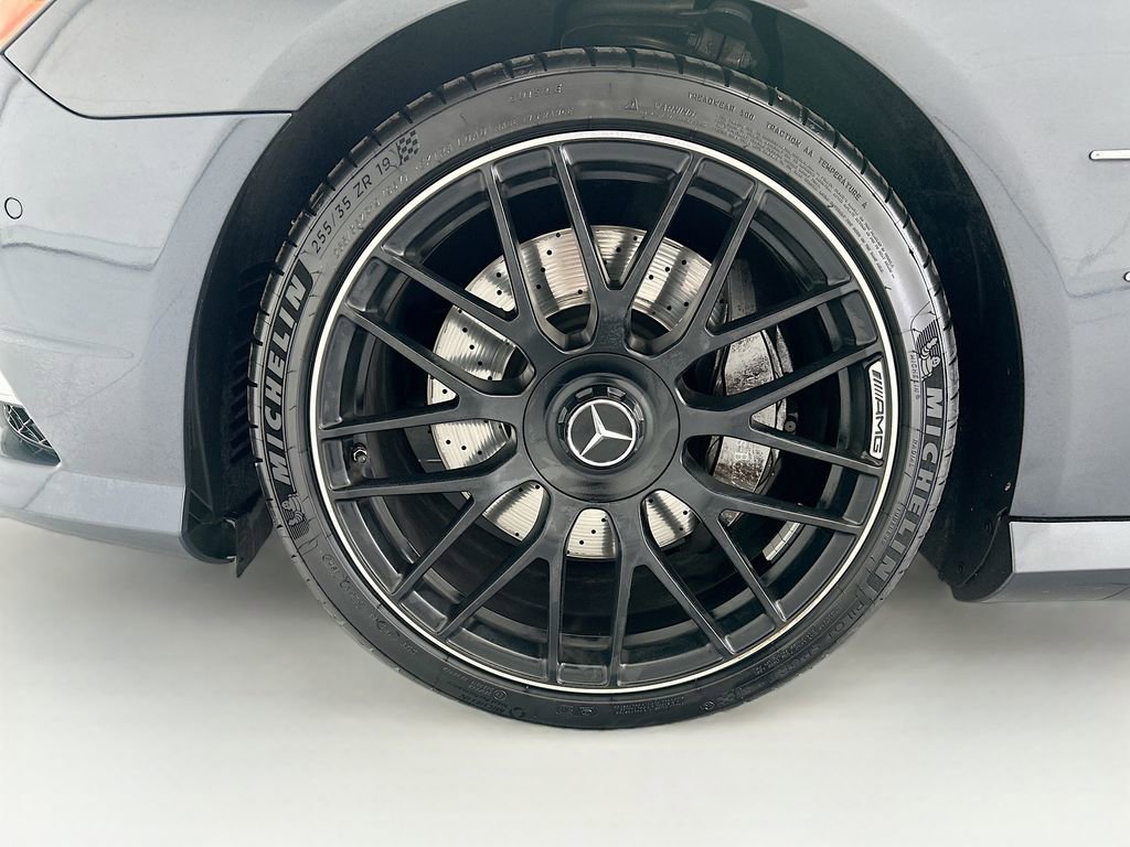 Used 2015 Mercedes-Benz SL 550 image 24