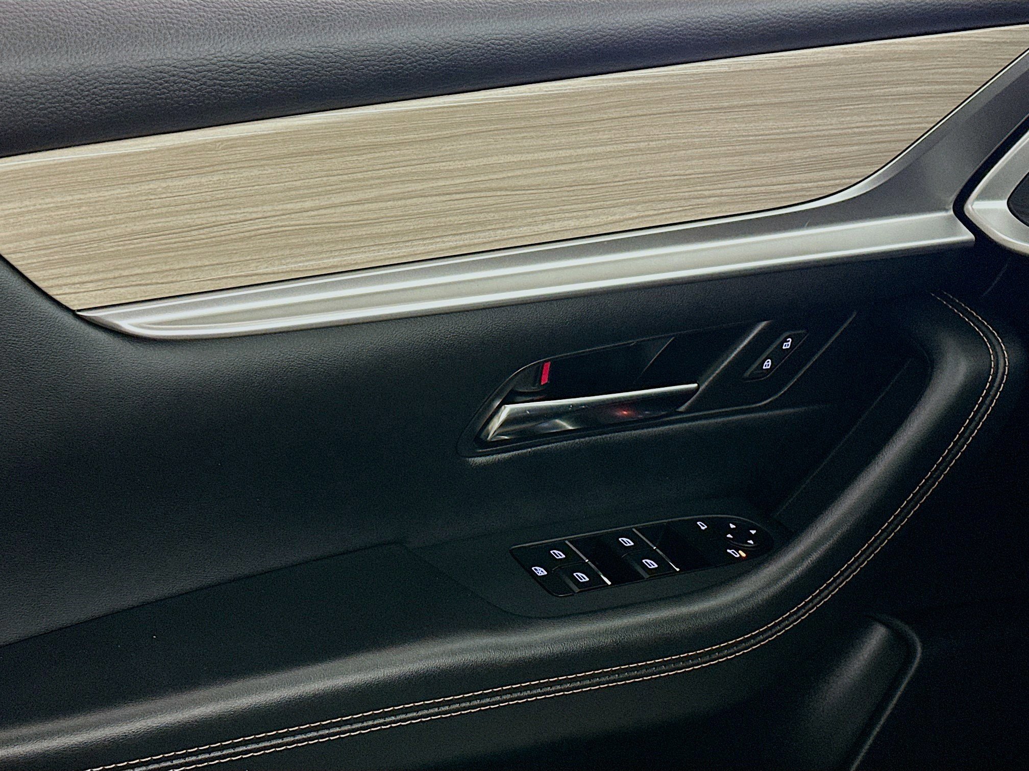 Used 2025 MAZDA CX-90 Plug-In Hybrid w/Premium Sport image 15