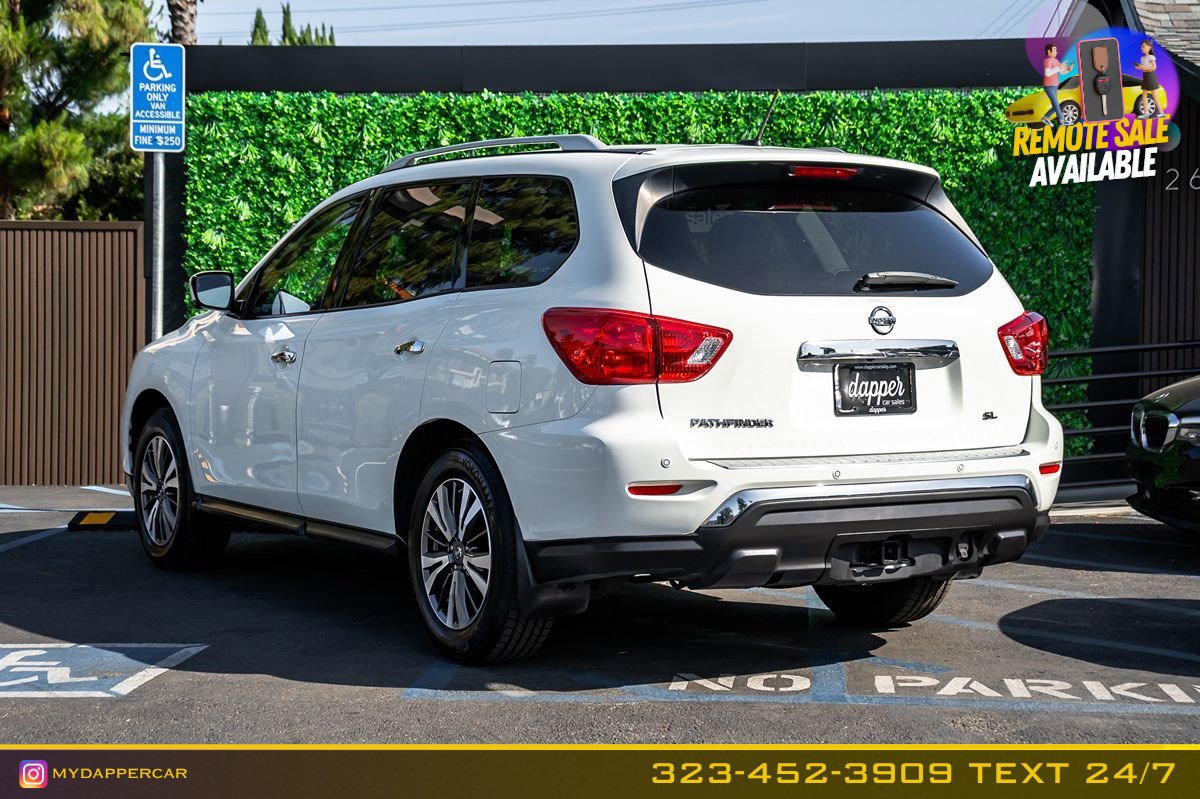 Used 2017 Nissan Pathfinder SL w/ SL Tech Package image 7