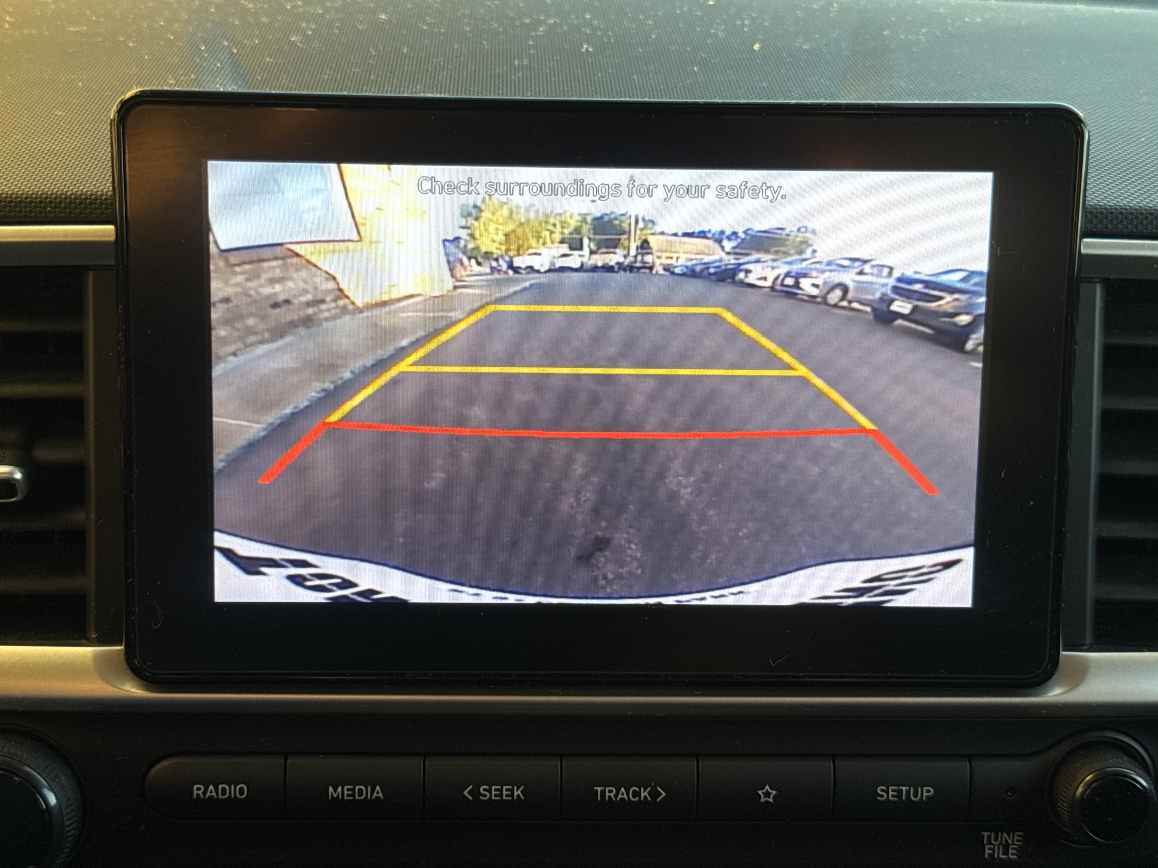 Used 2022 Hyundai Venue SE FWD image 21