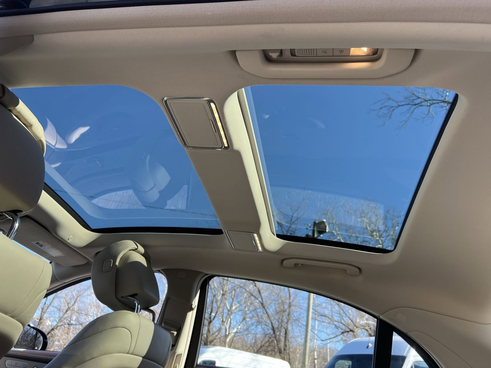 Certified 2020 Mercedes-Benz S 560 4MATIC Sedan image 22