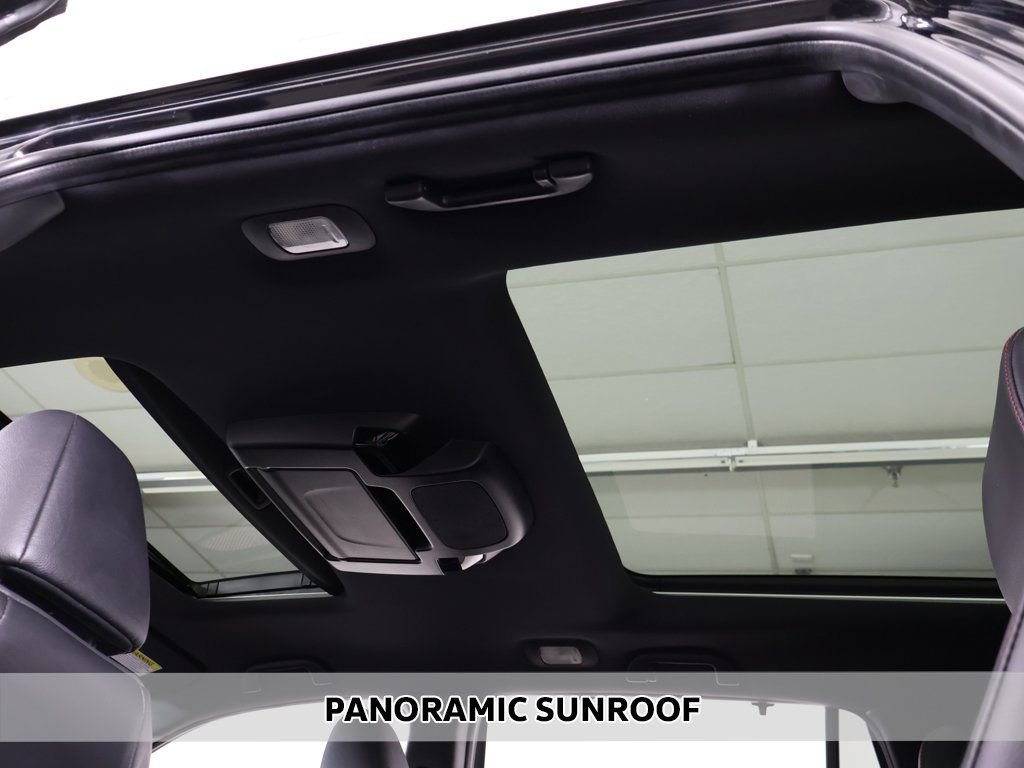 Used 2022 Honda Pilot Black Edition image 4