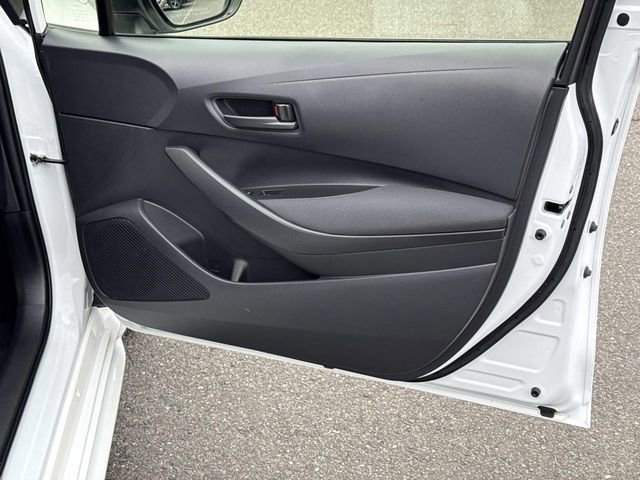Used 2022 Toyota Corolla LE FWD image 8