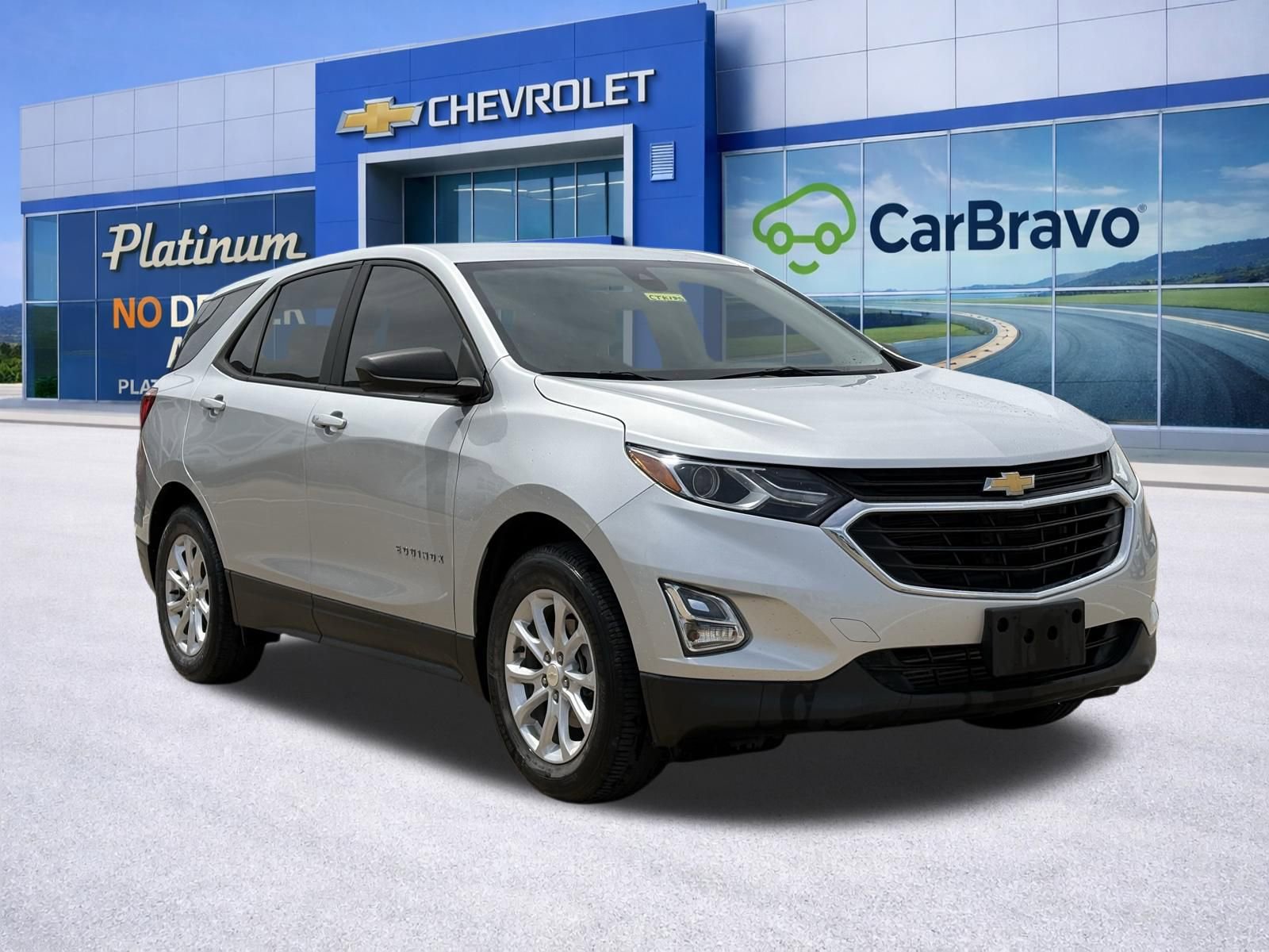 Certified 2020 Chevrolet Equinox LS w/ LPO, Floor Liner Package FWD image 1