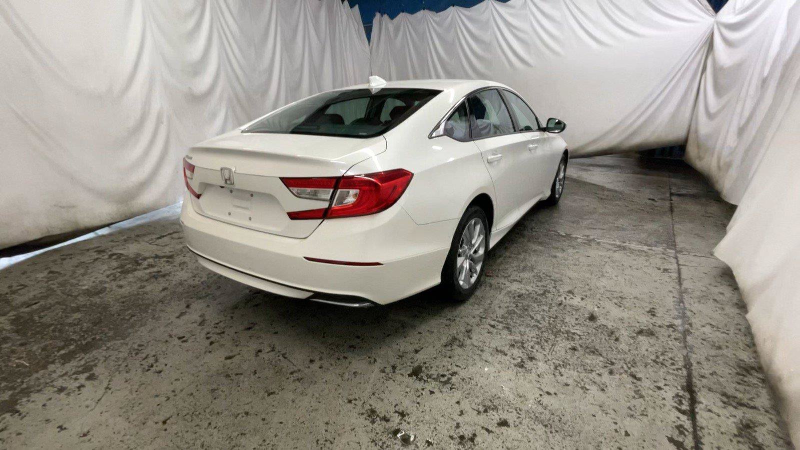 Used 2019 Honda Accord LX image 6