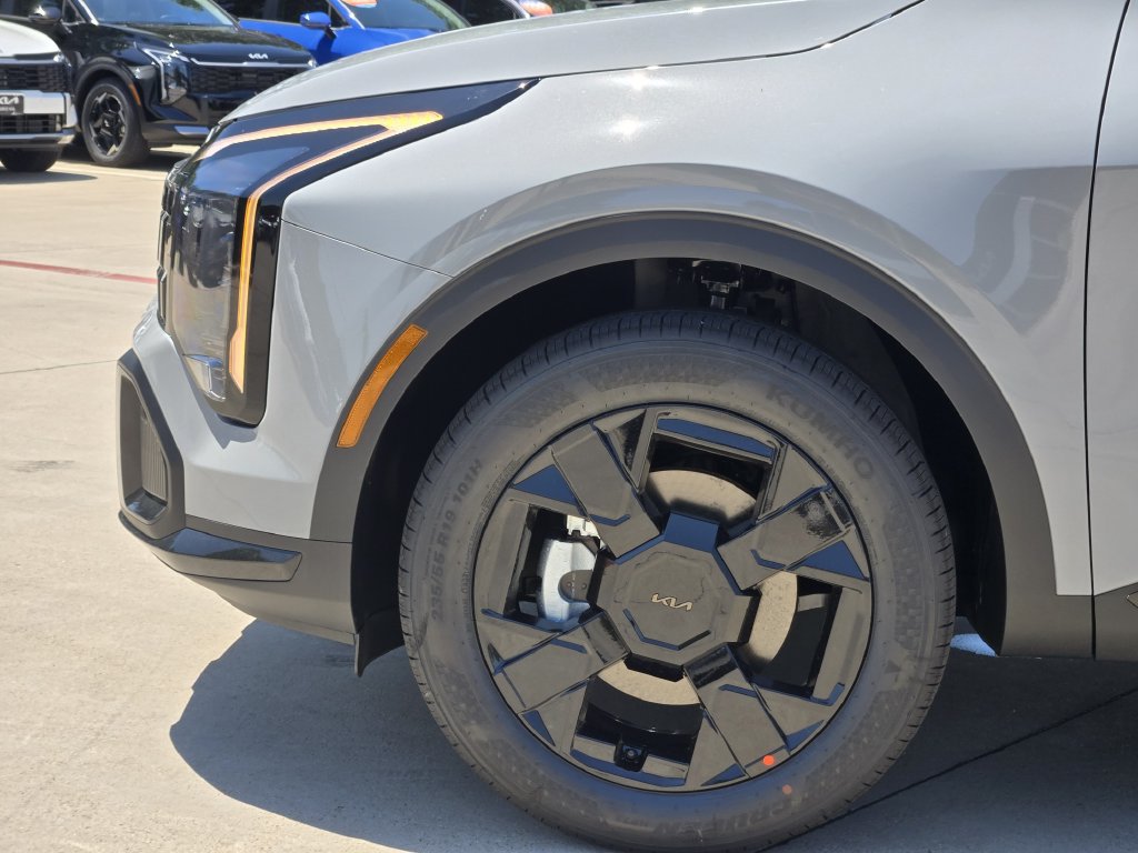 New 2026 Kia Sportage X-Line w/ X-Line Premium Package AWD/4WD image 5