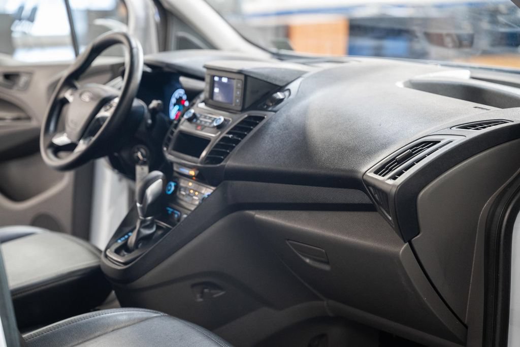 Used 2019 Ford Transit Connect XL FWD image 16