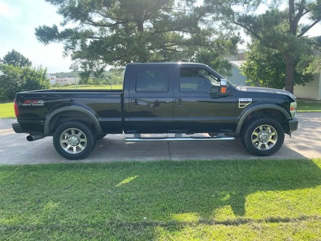 Used 2008 Ford F250 FX4 AWD/4WD image 10