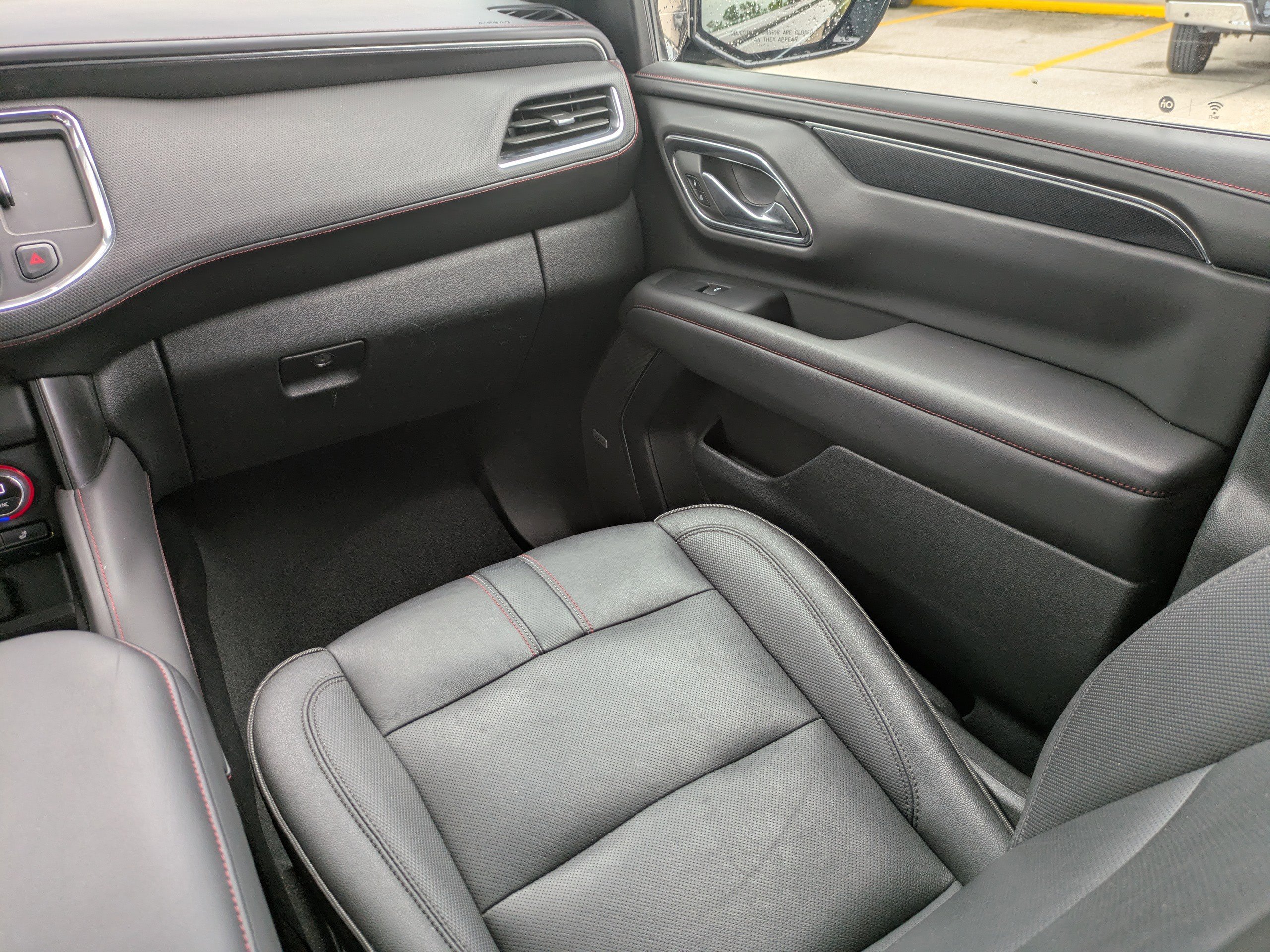 Used 2024 Chevrolet Suburban RST image 20