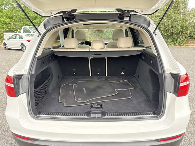 Used 2019 Mercedes-Benz GLC 300 4MATIC image 12