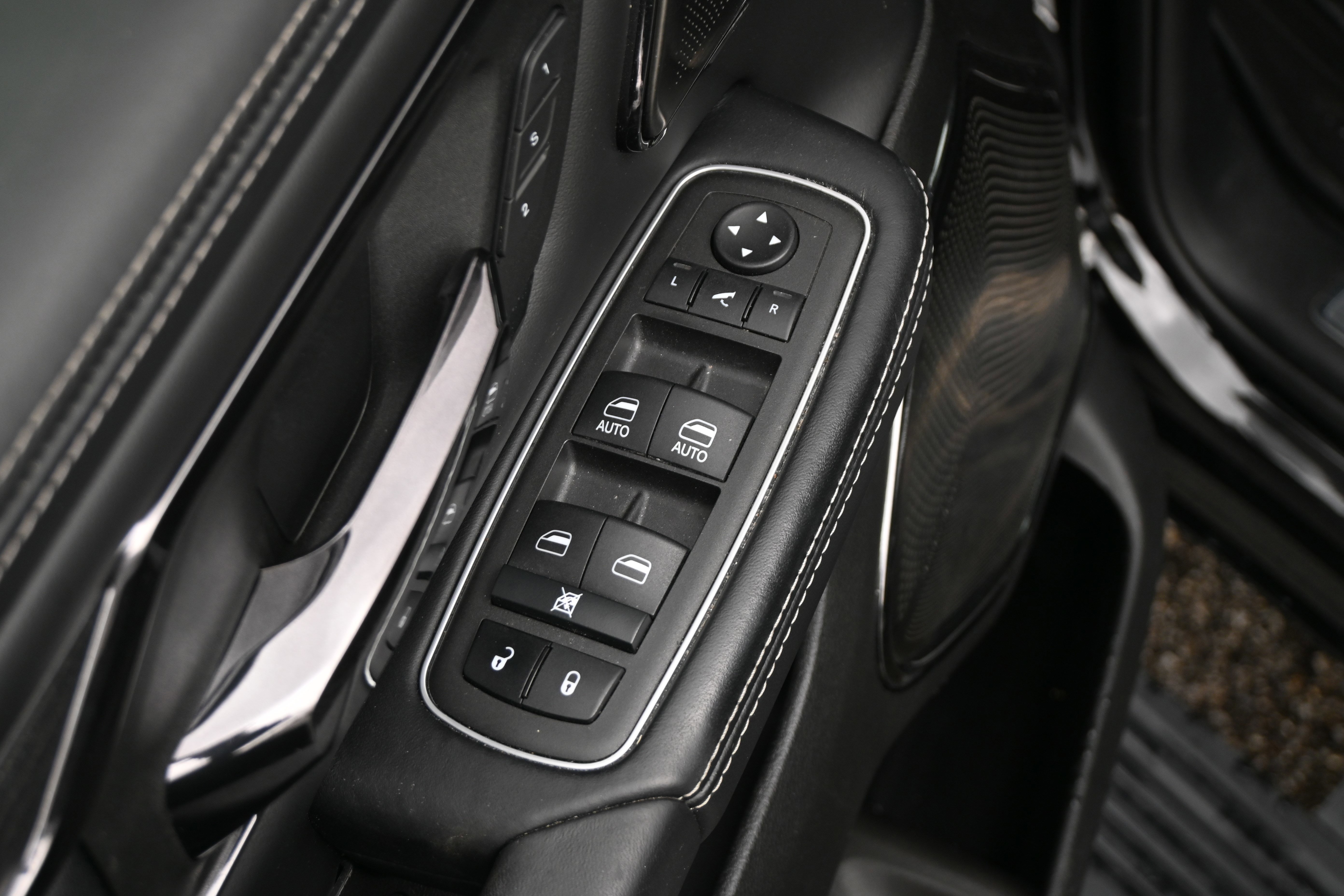 Used 2022 RAM 1500 Limited image 29