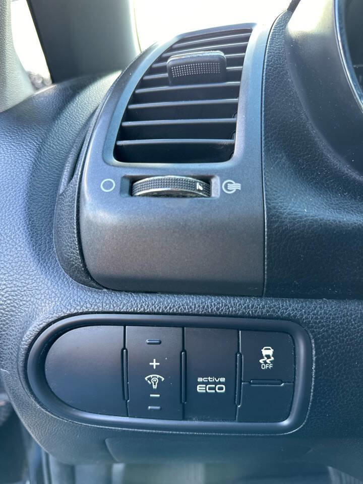 Used 2014 Kia Forte LX FWD image 18
