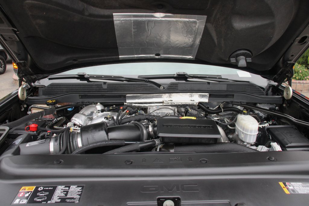 Used 2018 GMC Sierra 3500 Denali w/ Duramax Plus Package image 7