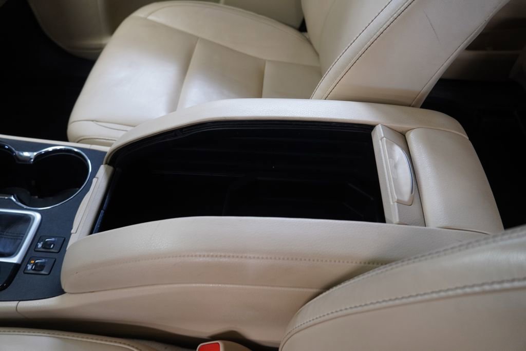 Used 2015 Toyota Highlander XLE image 25