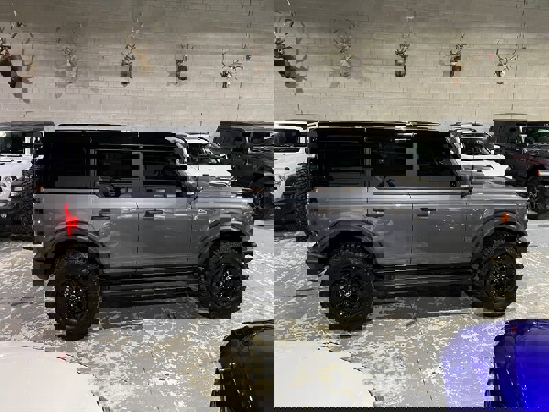 Used 2024 Ford Bronco Wildtrak image 7