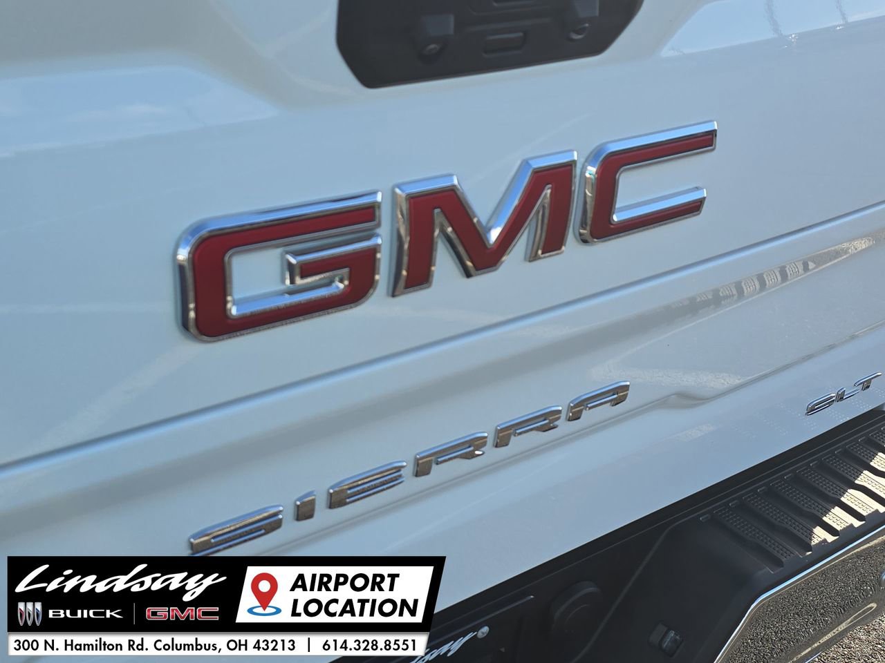 New 2025 GMC Sierra 1500 SLT w/ SLT Premium Plus Package image 32