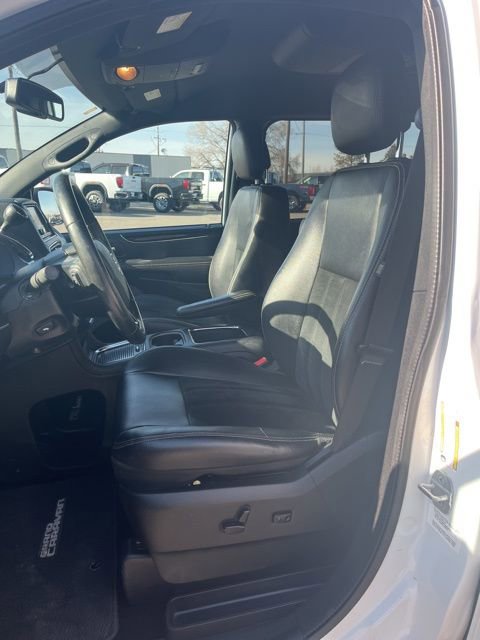 Used 2014 Dodge Grand Caravan SXT image 32
